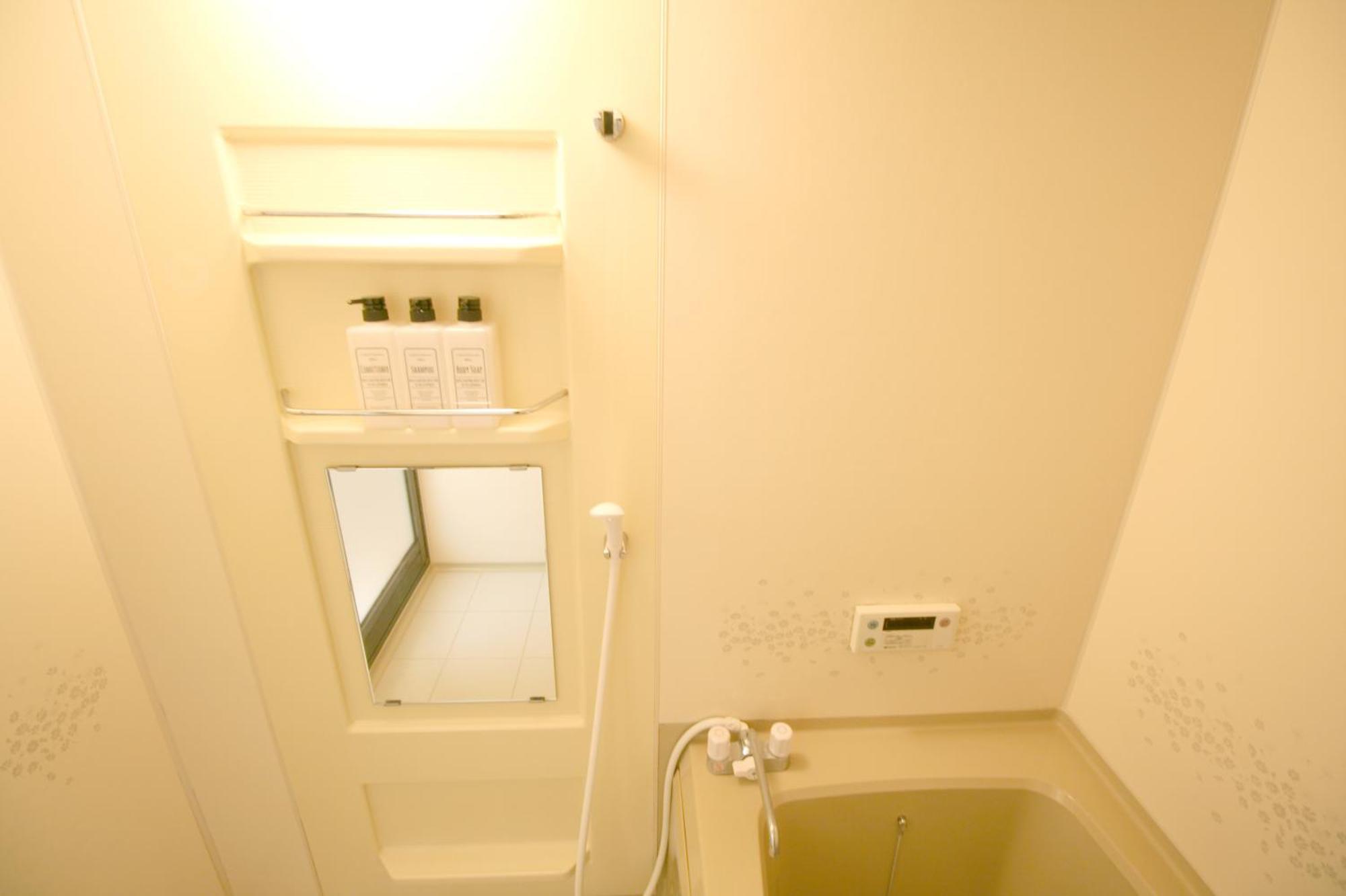 大阪中心街 道頓堀徒歩10分!!! 日本橋駅 徒歩10分 ホテルリネン使用 702 Apartemen *